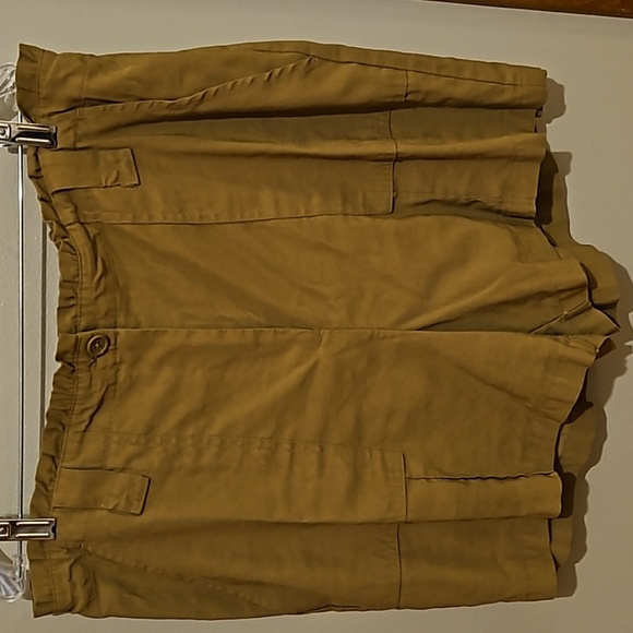 Nine West Pants - Women’s shorts